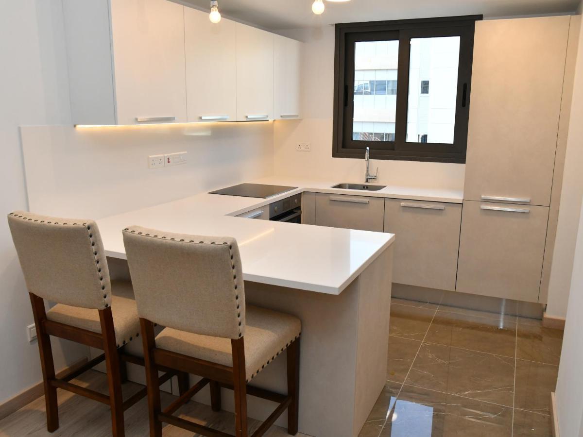 Baz Tower Apart otel Lefkoşa Dış mekan fotoğraf